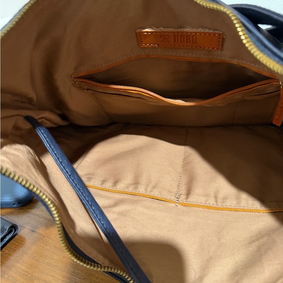 HOBO Merrin Convertible Backpack - Picture 3 of 3